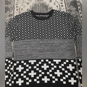 VTG 80’s Narrows Cross Intarsia Crewneck Sweater: Size XL